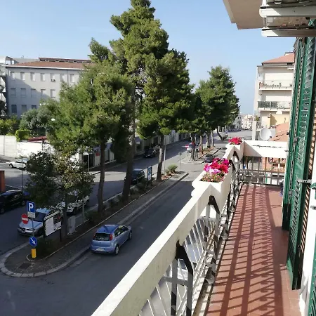 Don Vittorio